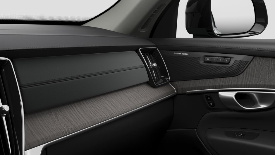 2026 Volvo XC90 B6 AWD Ultra Dark Theme 7-Seater-8