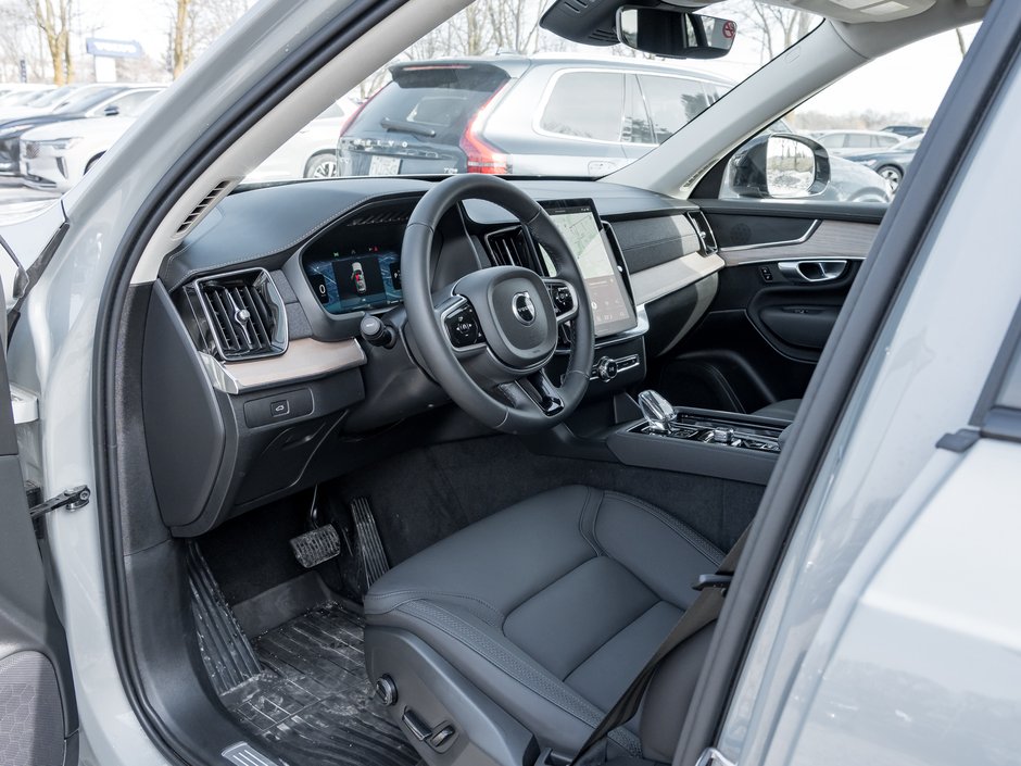 2026 Volvo XC90 B6 AWD PLUS Dark Theme 7-Seater-VOLVO CPO KE NEW-6