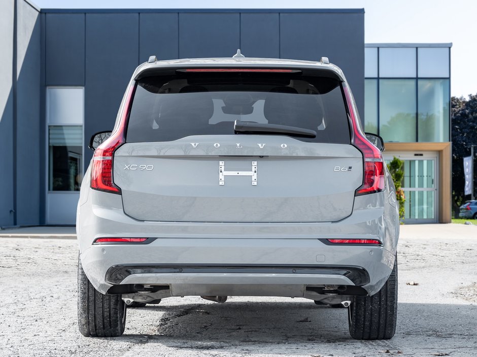 2026 Volvo XC90 B6 AWD PLUS Dark Theme 7-Seater-CPO RATE fr 2.99%*-6