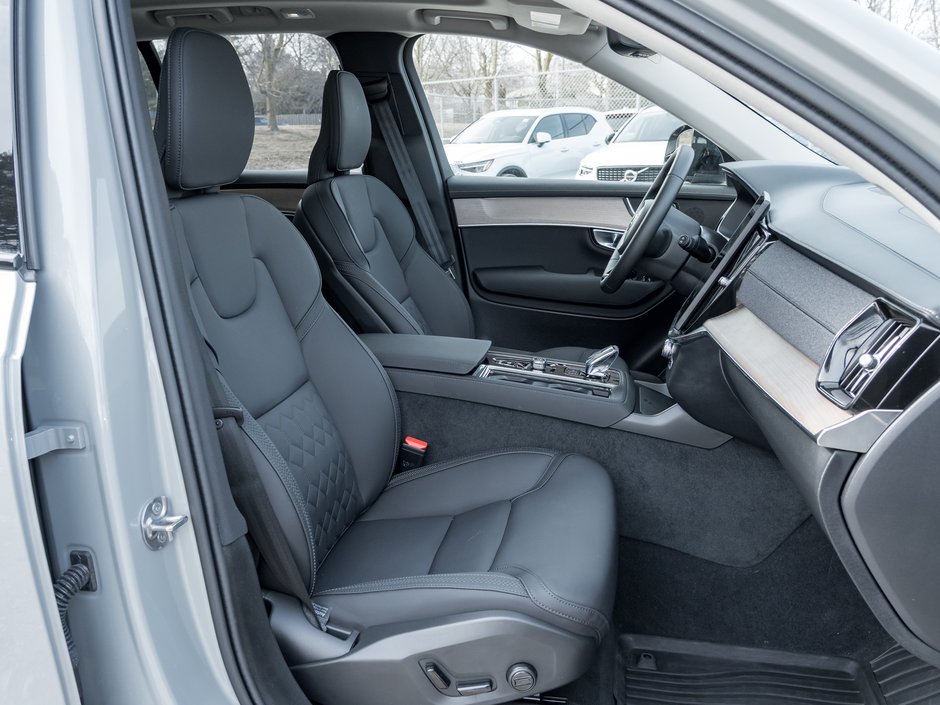 2026 Volvo XC90 B6 AWD PLUS Dark Theme 7-Seater-VOLVO CPO KE NEW-21