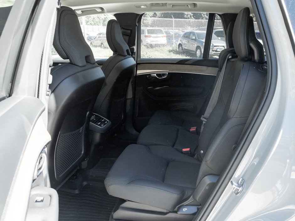 2026 Volvo XC90 B6 AWD PLUS Dark Theme 7-Seater-CPO RATE fr 3.49%*-23