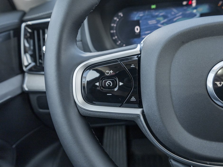 Volvo XC90 B6 AWD ULTRA  LIKE NEW  VOLVO CPO  HARMAN KARDON 2026-10