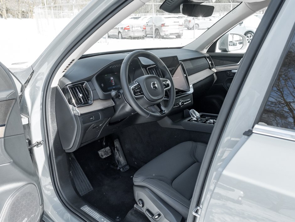 Volvo XC90 B6 AWD Core 7-Seater CURRENT MODEL YEAR  VOLVO CPO 2026-6