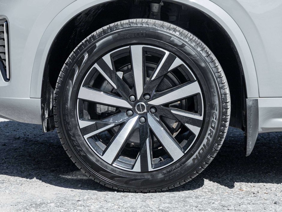 2026 Volvo XC90 Core Bright Theme-3