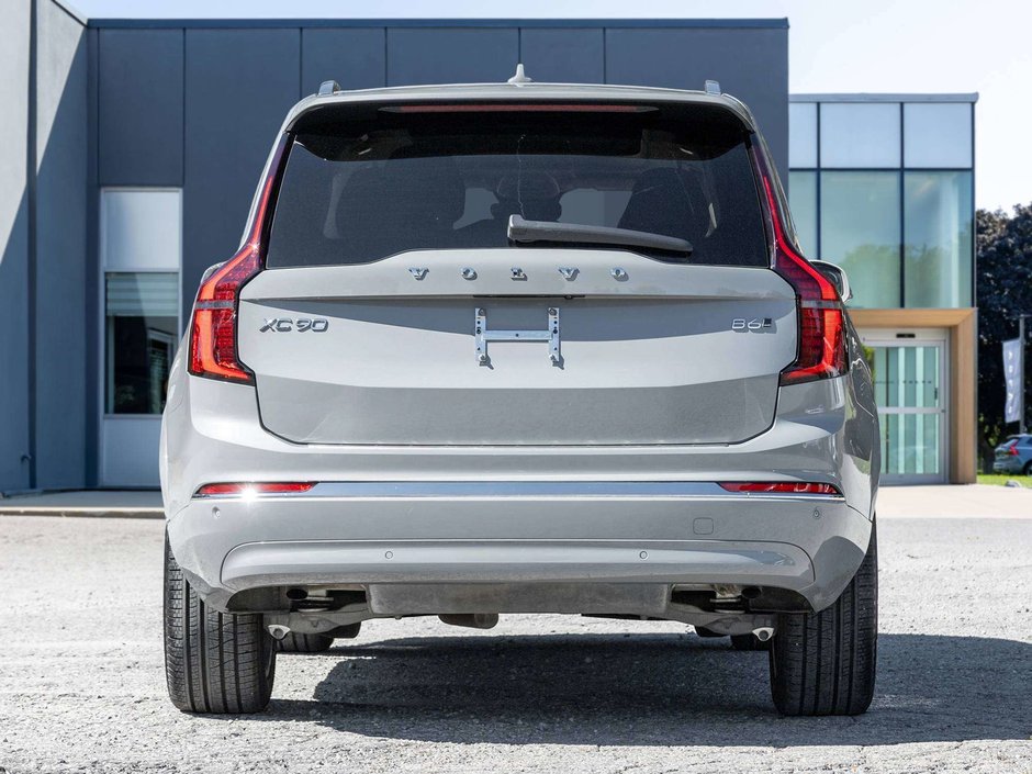 2026 Volvo XC90 Core Bright Theme-5