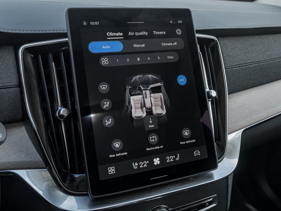 Volvo XC90 B6 AWD Core 7-Seater CURRENT MODEL YEAR  VOLVO CPO 2026-18