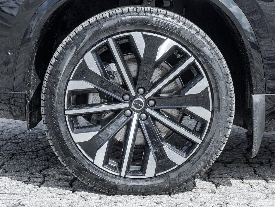 2026 Volvo XC90 B6 AWD Ultra Bright Theme 6-SEATER  HARMAN KARDON-3