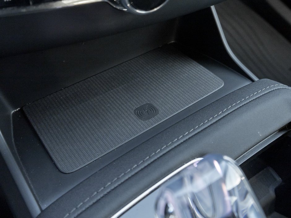 Volvo XC90 B6 AWD Plus Bright Theme 7-Seater 2026-17