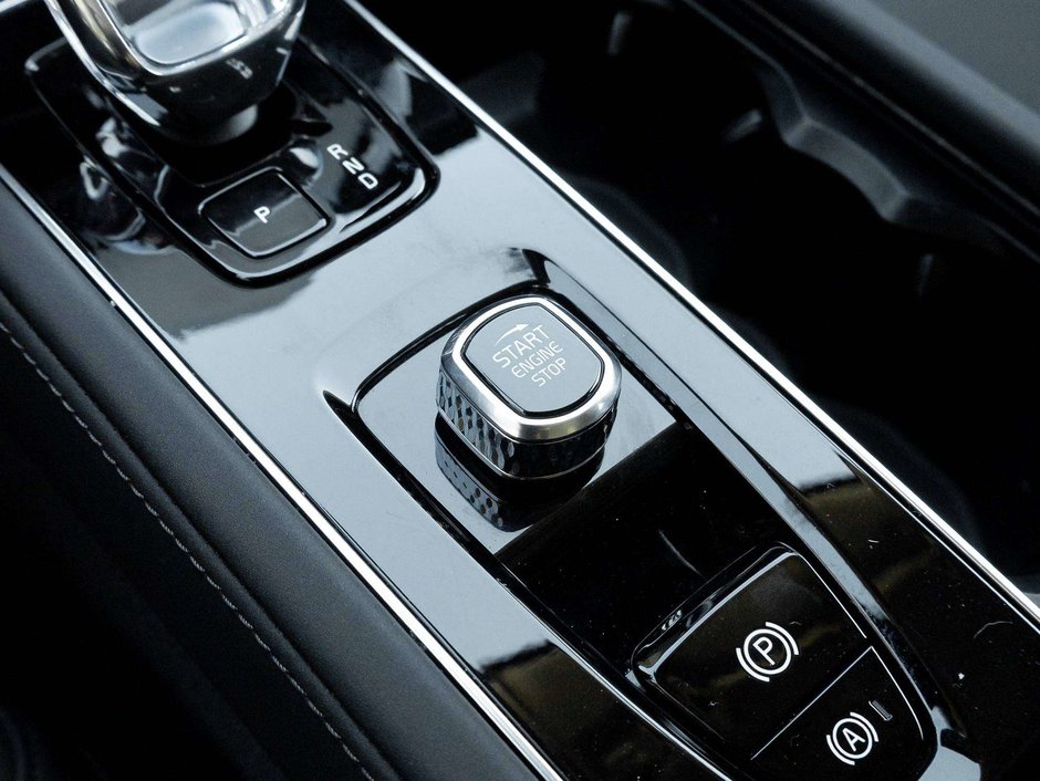 Volvo XC90 Core Bright Theme 2026-16