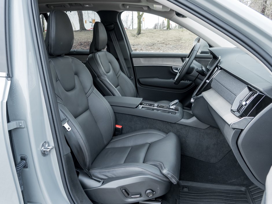 Volvo XC90 B6 AWD Ultra Bright Theme 6-SEATER  HARMAN KARDON 2026-22