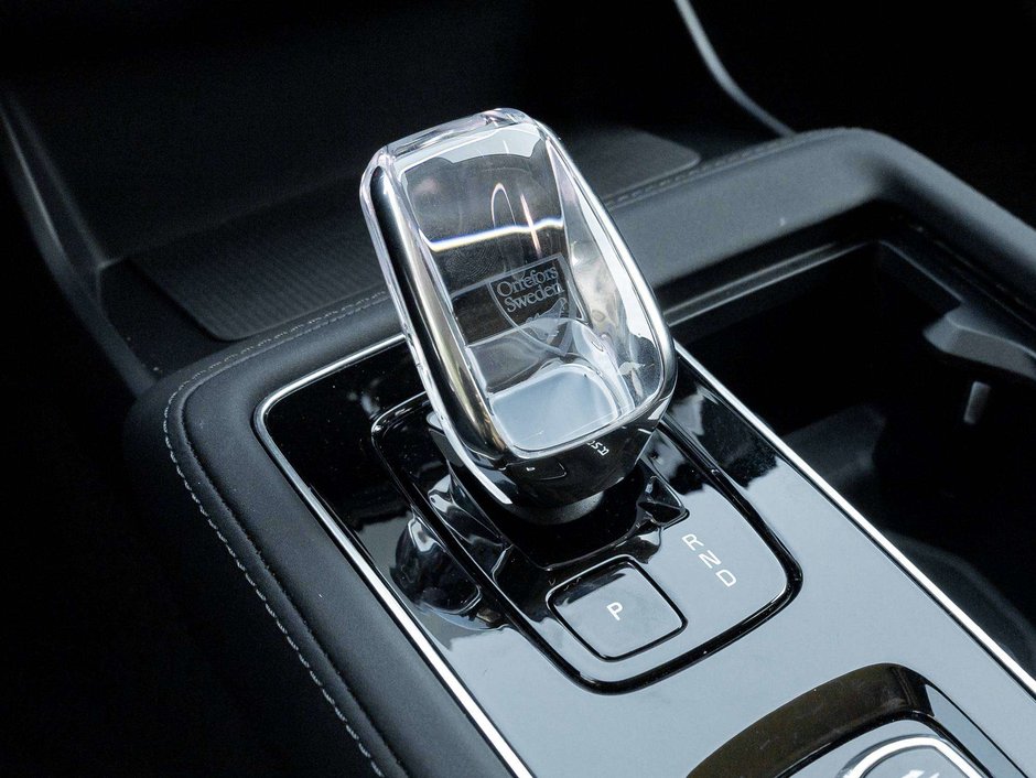 2026 Volvo XC90 Plus Bright Theme-17