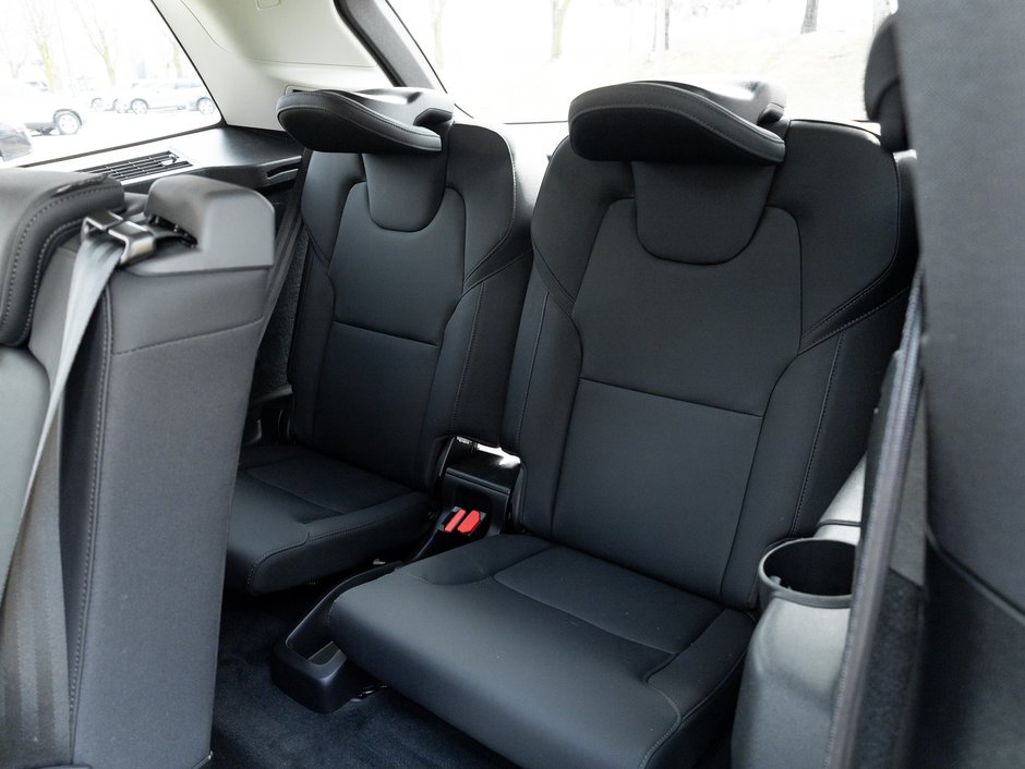 2026 Volvo XC90 B6 AWD PLUS  HARMAN KARDON  CPO RATE FROM 3.49%*-24