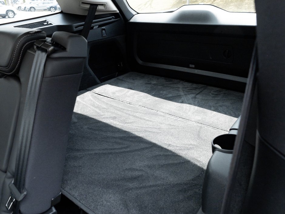 2026 Volvo XC90 B6 AWD ULTRA  LIKE NEW  LOW KM  DENIM BLUE  CPO-25