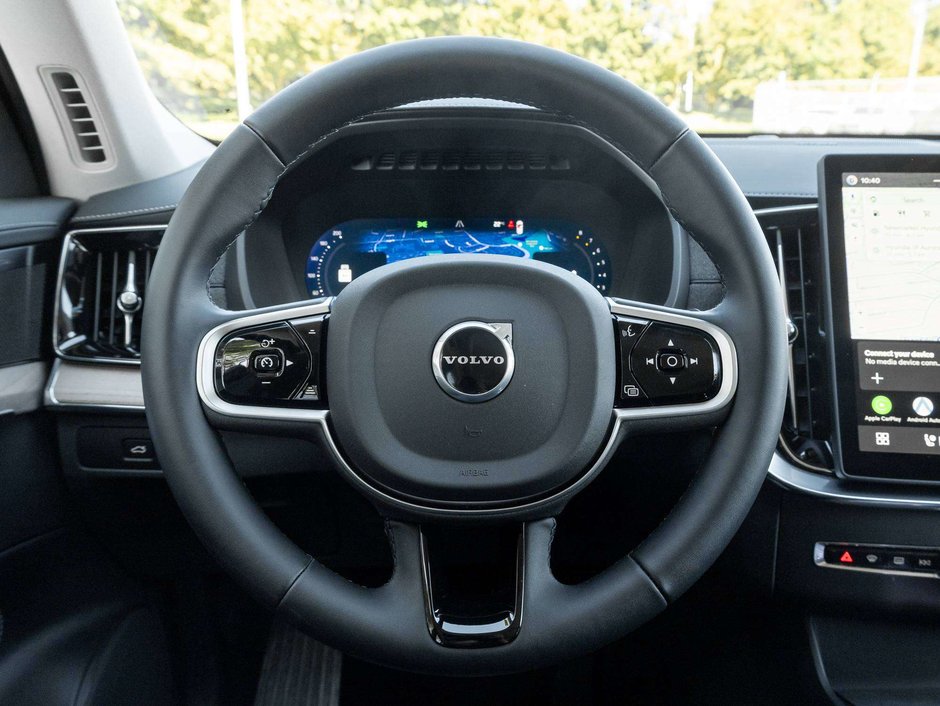 2026 Volvo XC90 Plus Dark Theme-7