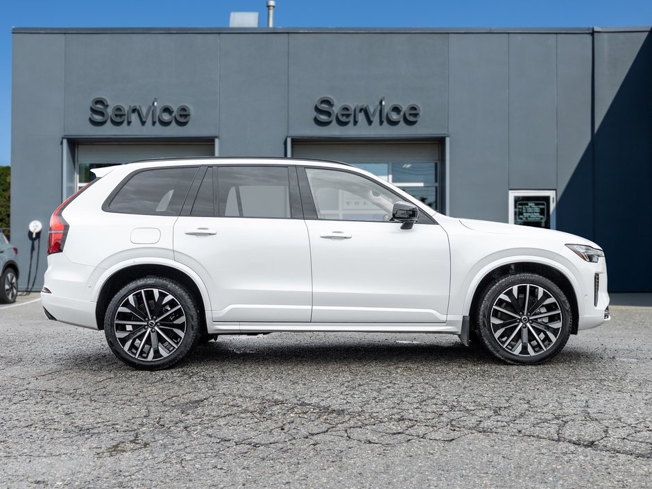 2026 Volvo XC90 B6 AWD PLUS 7-Seater  LOW KM  HARMAN KARDON 2.99%*-5
