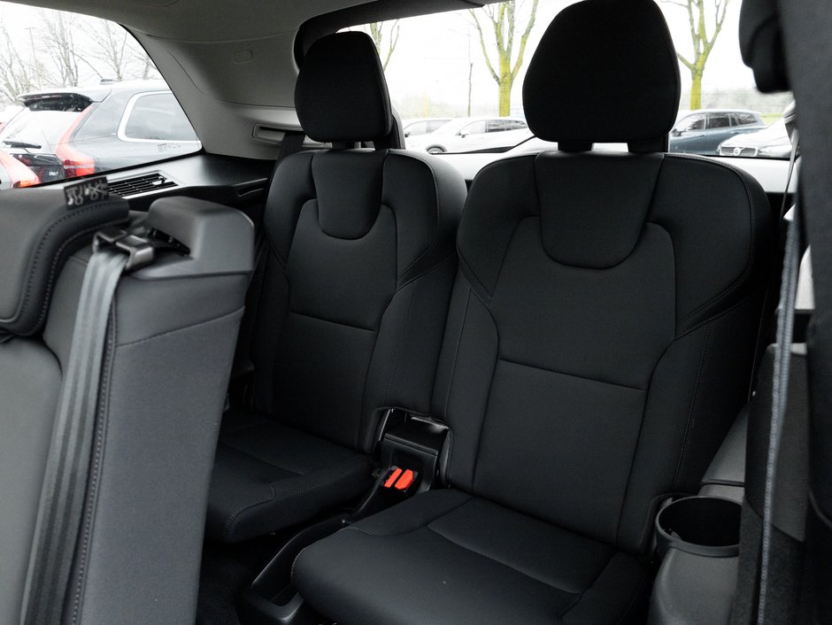 Volvo XC90 B6 AWD PLUS 7-Seater  LOW MILEAGE  HARMAN KARDON 2026-25