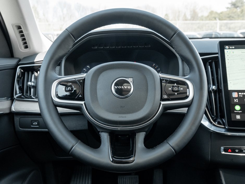 2026 Volvo XC90 B6 AWD PLUS Dark Theme  VOLVO CPO RATE fr 3.49%*-7