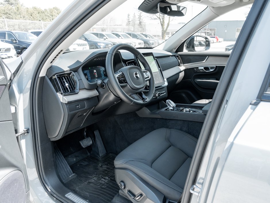 2026 Volvo XC90 B6 AWD PLUS Dark Theme  VOLVO CPO RATE fr 3.49%*-6
