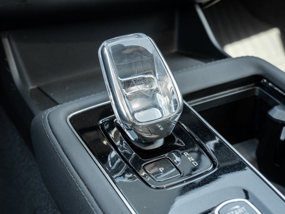 2026 Volvo XC90 B6 AWD PLUS Dark Theme  VOLVO CPO RATE fr 3.49%*-15