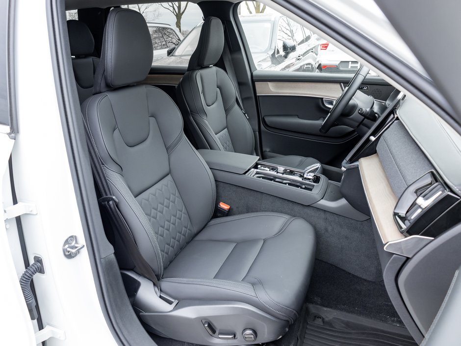 Volvo XC90 B6 AWD 7-Seater ULTRA LOW MILEAGE  ALMOST NEW CPO 2026-23