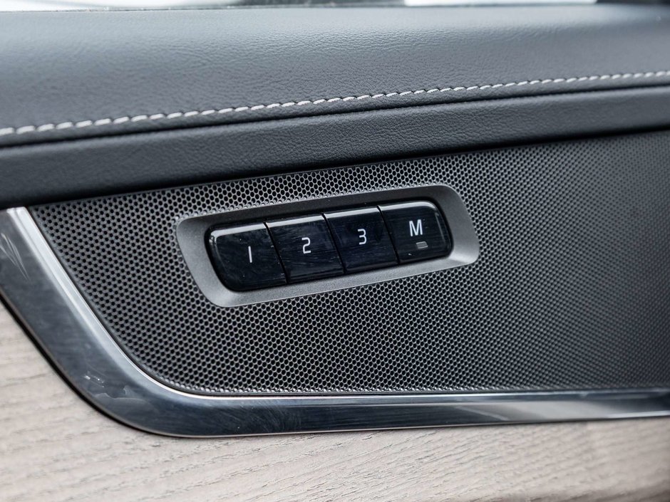 2026 Volvo XC90 Core Bright Theme-14