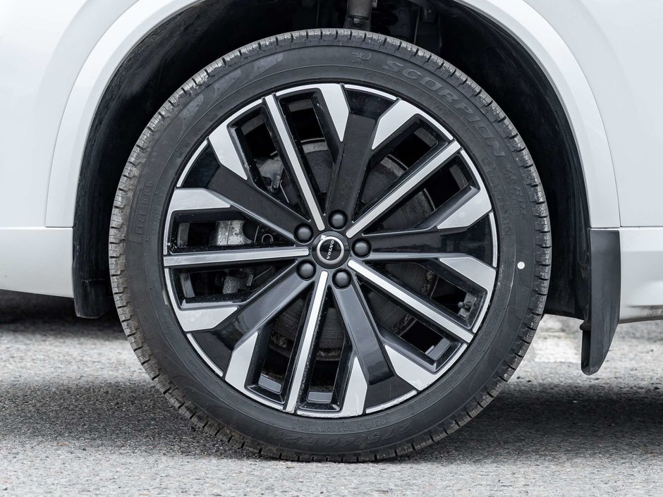 2026 Volvo XC90 Core Bright Theme-3