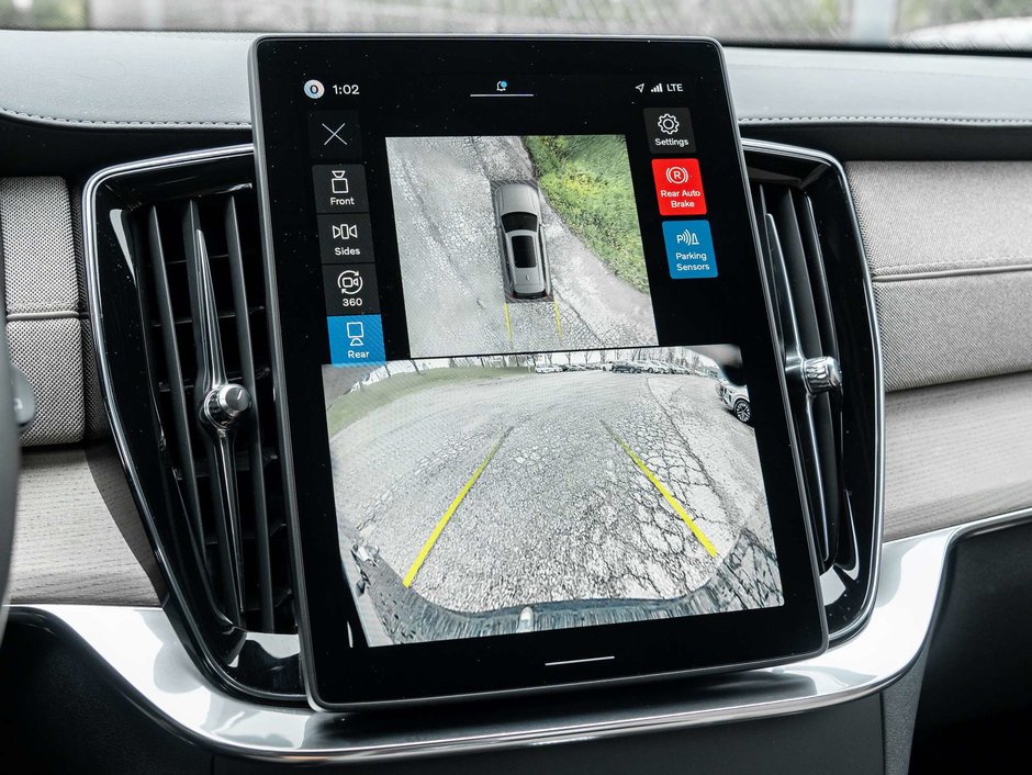 2026 Volvo XC90 B6 AWD Ultra Dark Theme  CPO RATE fr 2.99%*-11