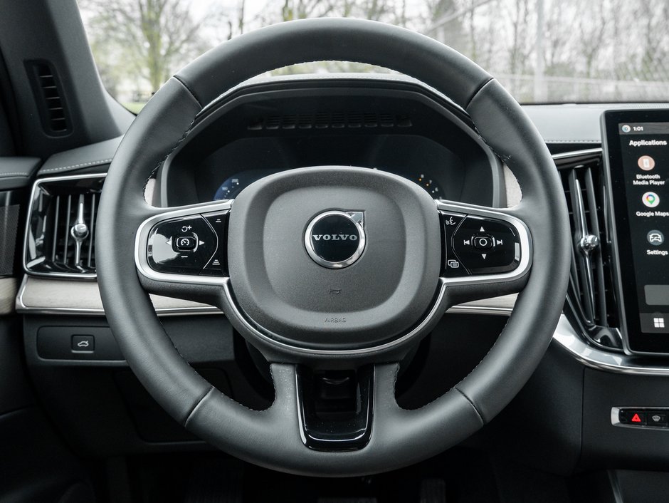 Volvo XC90 B6 AWD Ultra Dark Theme  CPO RATE fr 2.99%* 2026-8