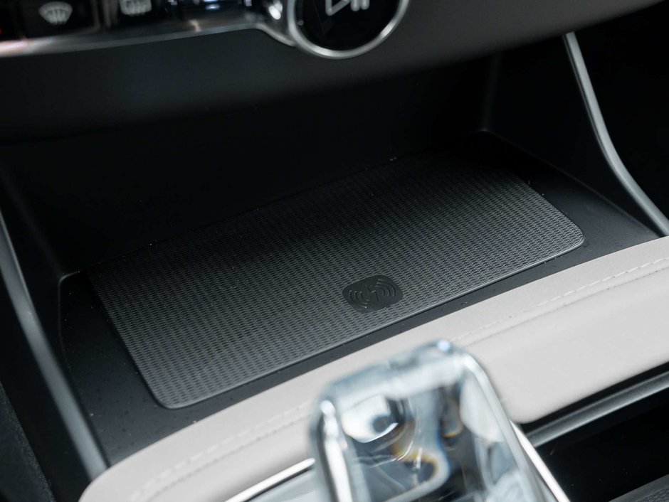 2026 Volvo XC90 B6 AWD Ultra Dark Theme  CPO RATE fr 2.99%*-17