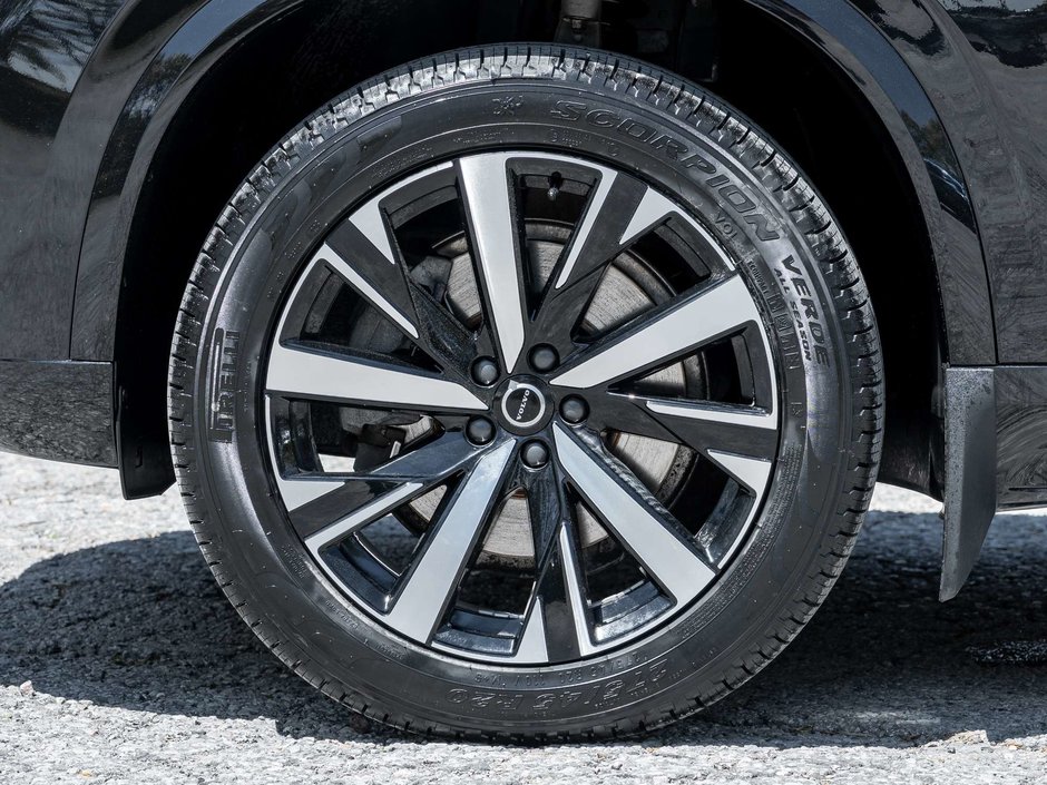 2026 Volvo XC90 Core Bright Theme-3