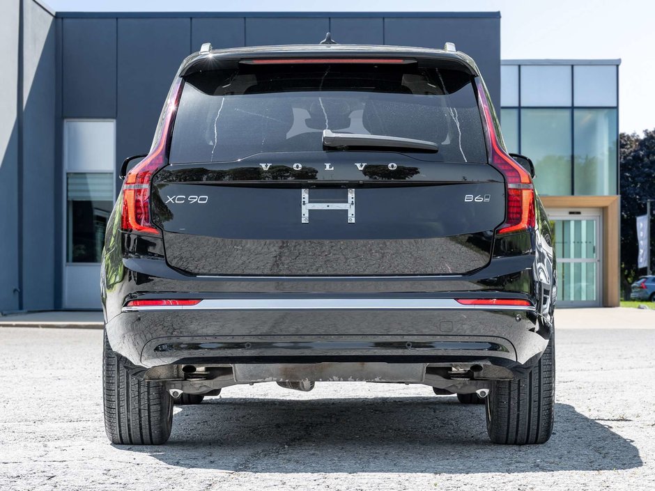 2026 Volvo XC90 Core Bright Theme-5