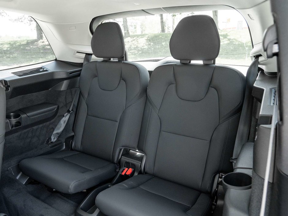 2026 Volvo XC90 Core Bright Theme-23