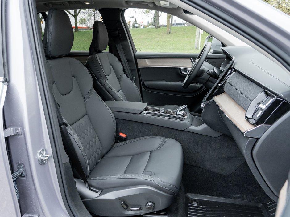 2026 Volvo XC90 B6 AWD Core 7-Seater  CPO FINANCE RATE fr 2.99%*-21