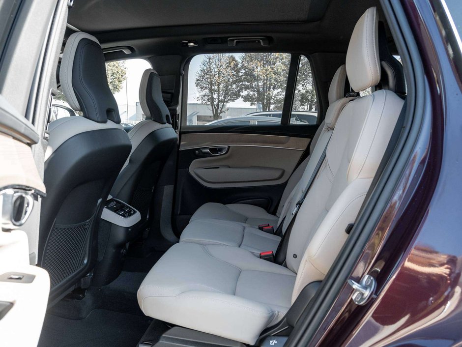 Volvo XC90 PLUS^Foldable Hitch^Harman Kardon^Rate fr 2.99%* 2026-23