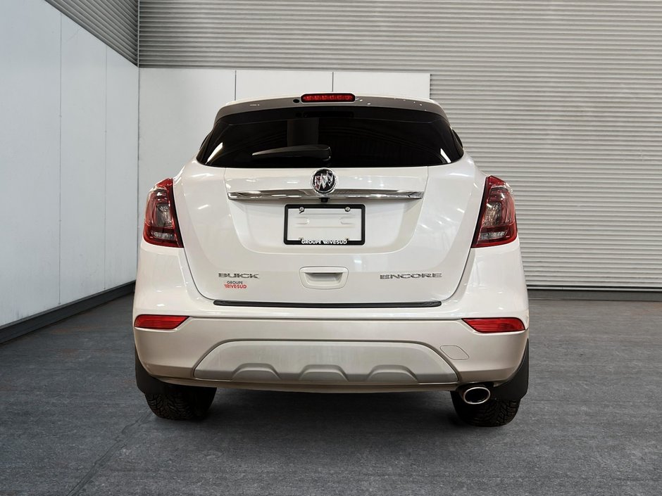 2017 Buick Encore Essence-2