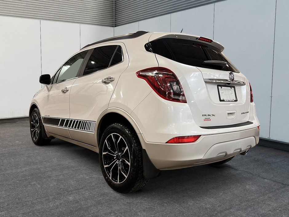 2017 Buick Encore Essence-3