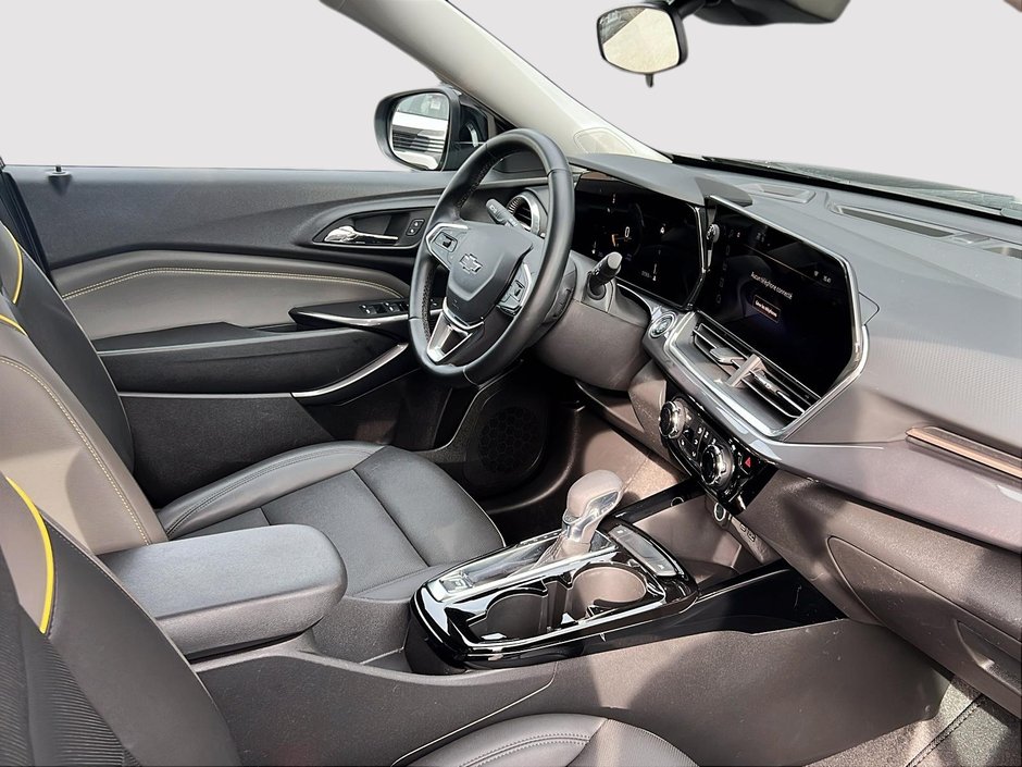Chevrolet Trax ACTIV 2025-17