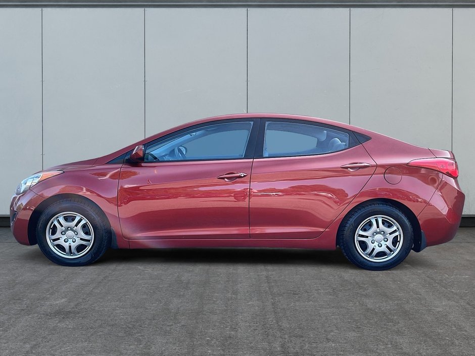 Hyundai Elantra L 2013-4