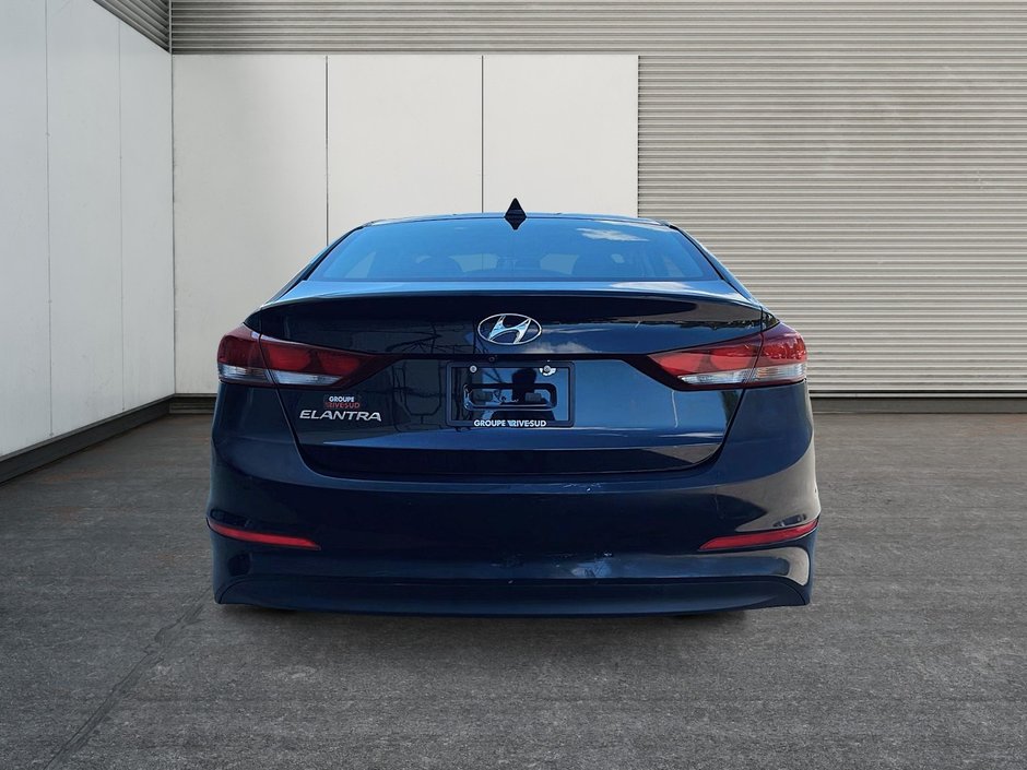 Hyundai Elantra GLS 2017-2