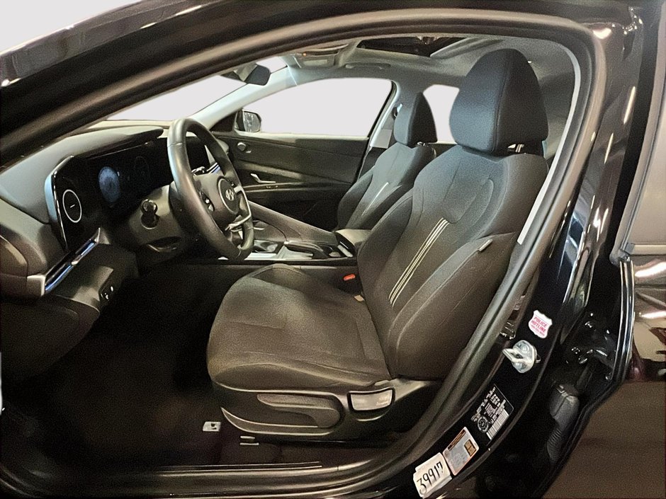 2025 Hyundai Elantra Preferred Mags Sièges Chauffants-8