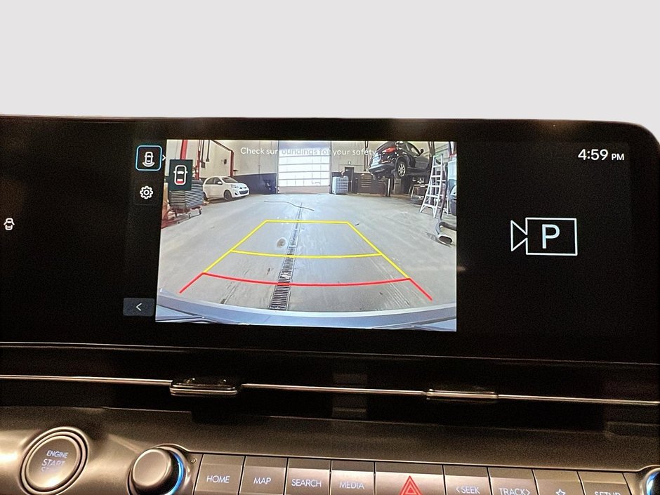 Hyundai Kona Preferred w/Trend Package AWD 2025-16