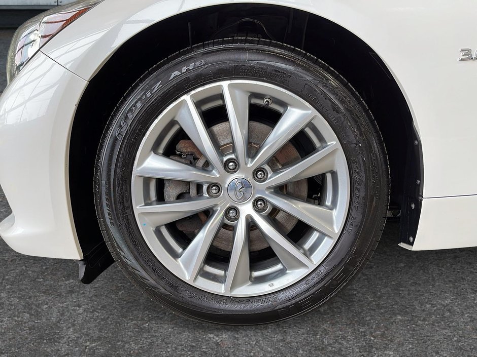 2017 Infiniti Q50 3.0t AWD Premium-6