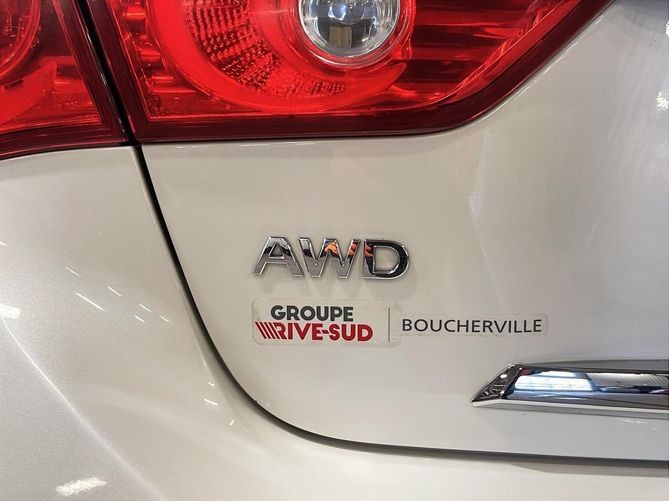 2017 Infiniti Q50 3.0t AWD Premium-15