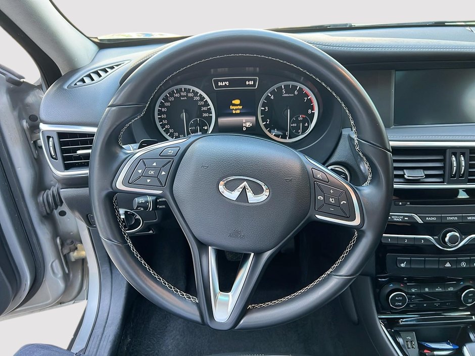 2018 Infiniti QX30 2.0L TURBO LUXE AWD-11