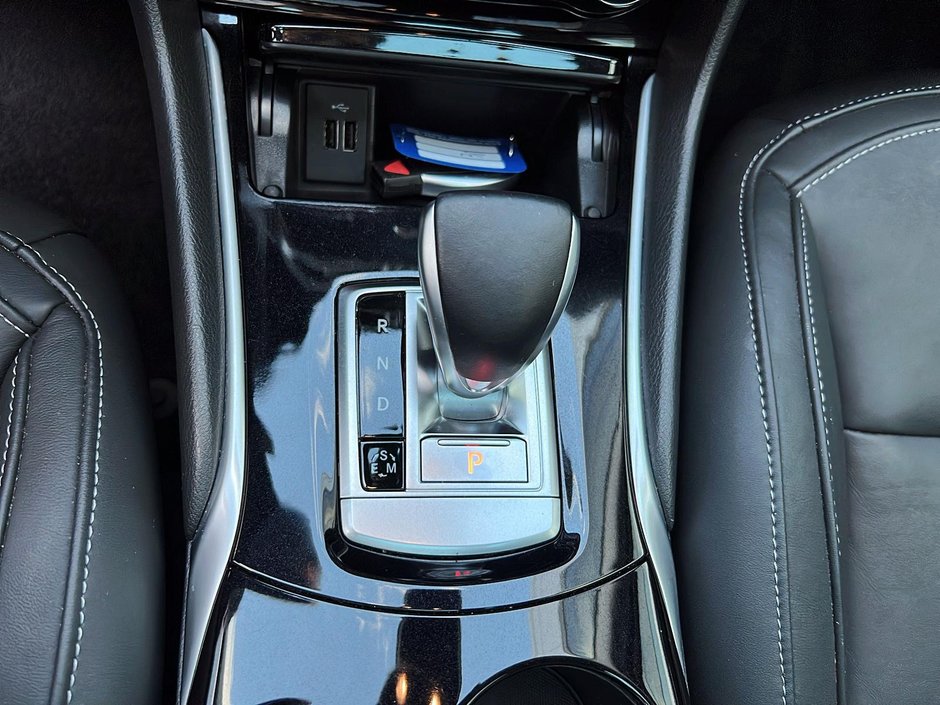 2018 Infiniti QX30 2.0L TURBO LUXE AWD-13