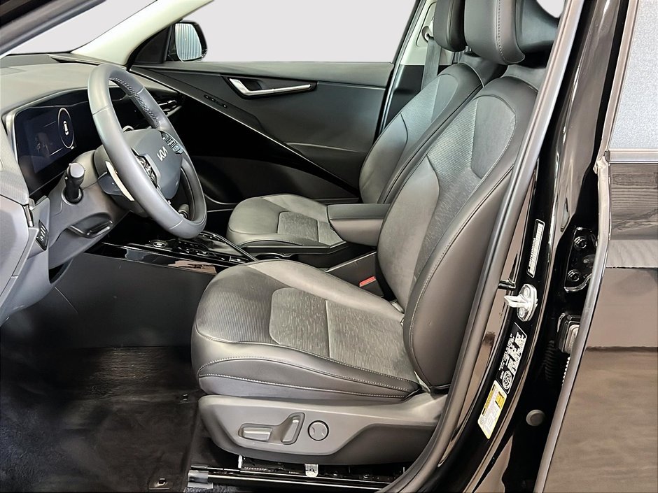 Kia Niro SX HYBRID 2025-7