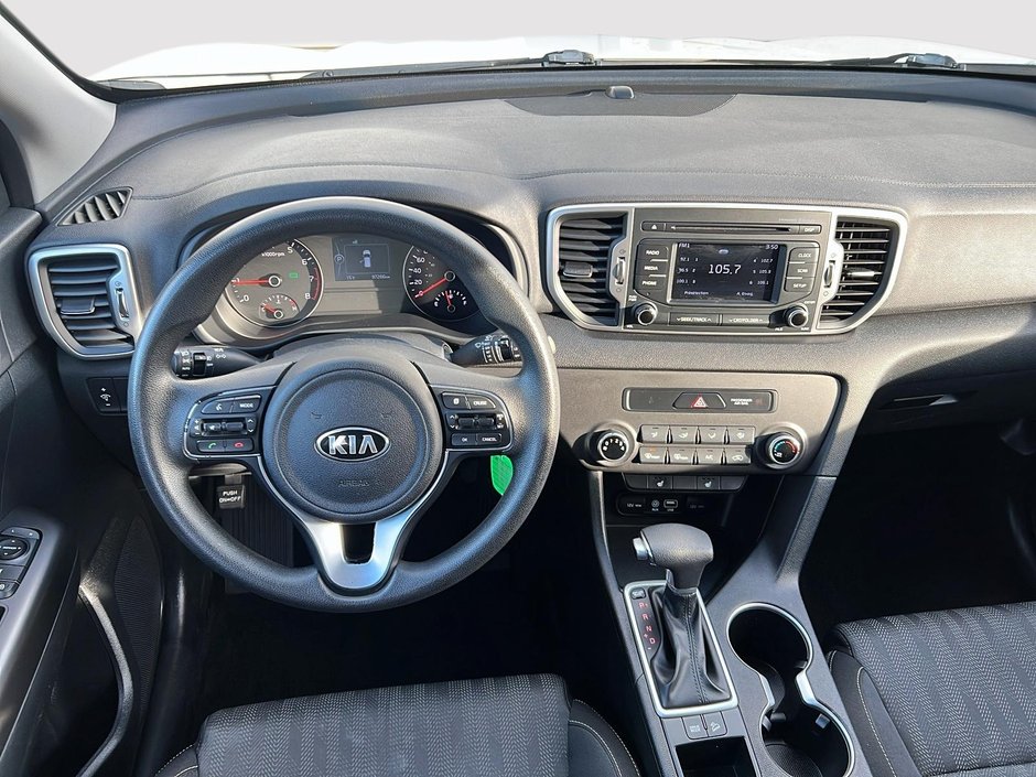 Kia Sportage LX 2017-9