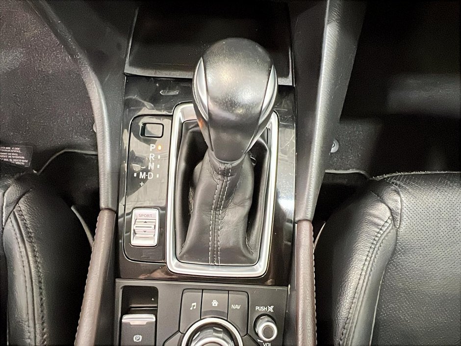 Mazda 3 Sport GT 2018-14