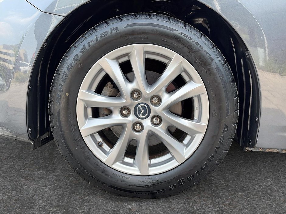 2014 Mazda 3 GS-SKY-6