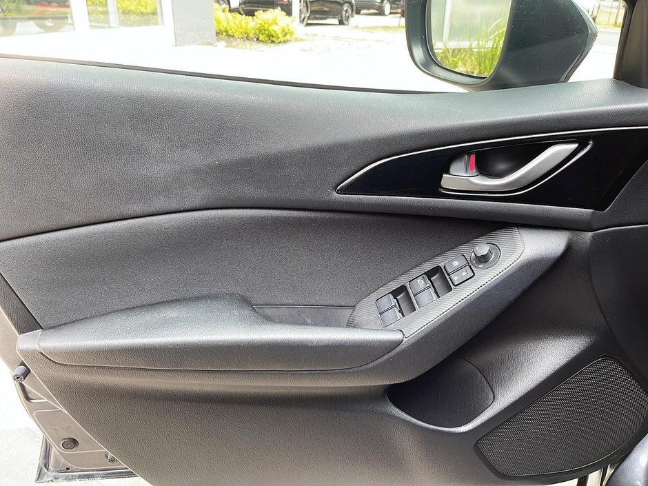 2014 Mazda 3 GS-SKY-10